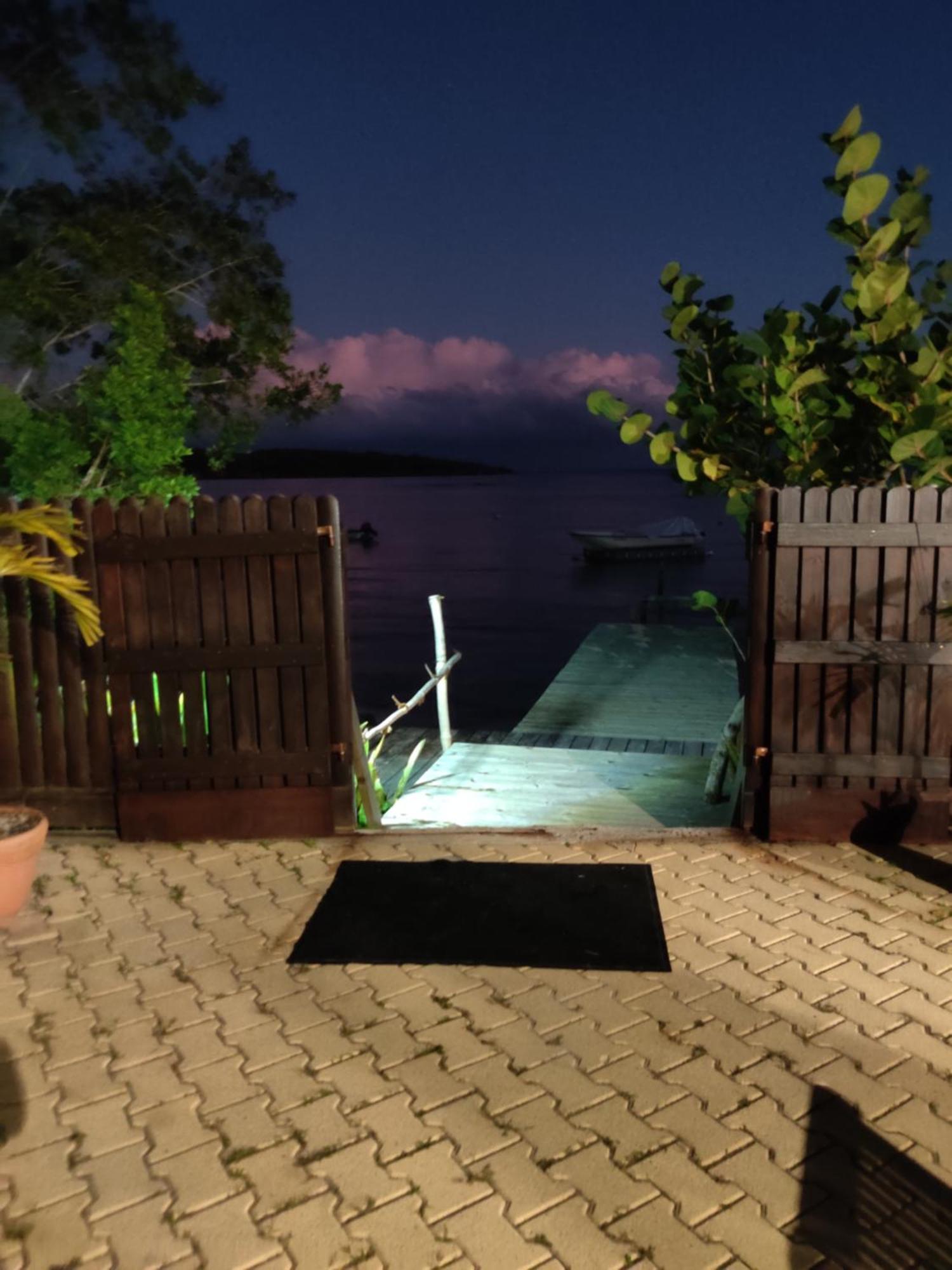 45 Villa La Cherry Bord De Mer Le Diamant Exterior photo
